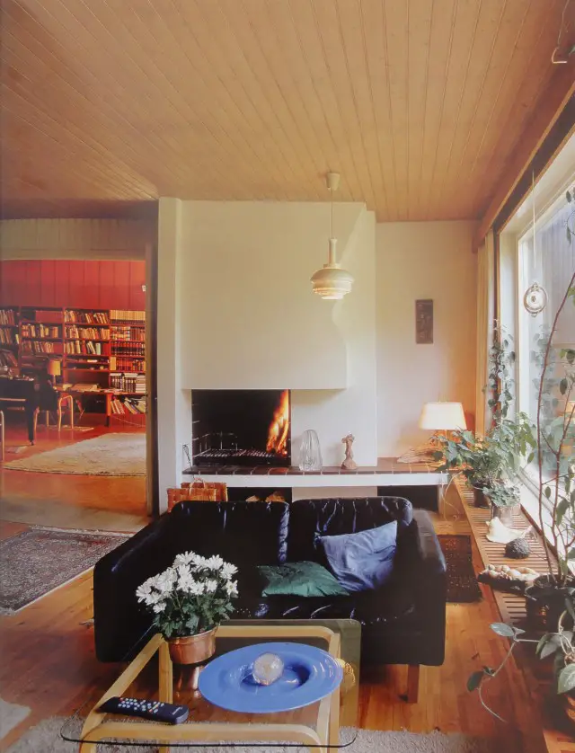 alvar-aalto-villa-kokkonen-living