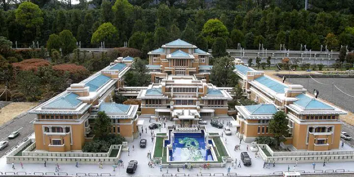 The Frank Lloyd Wright Imperial Hotel in Tokyo