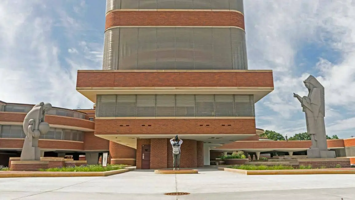 frank lloyd wright - SC Johnson- campus and tower - Mid Century Home