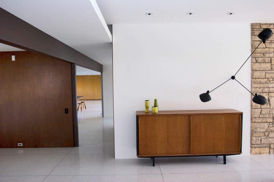 Richard Neutra Singleton Residence interior living room